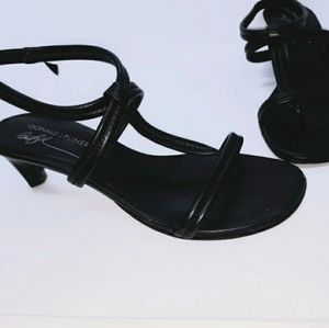 Donald j Pliner black 8.5 size heels